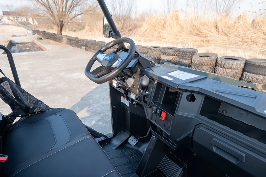 T-BOSS 570 - Volante 2